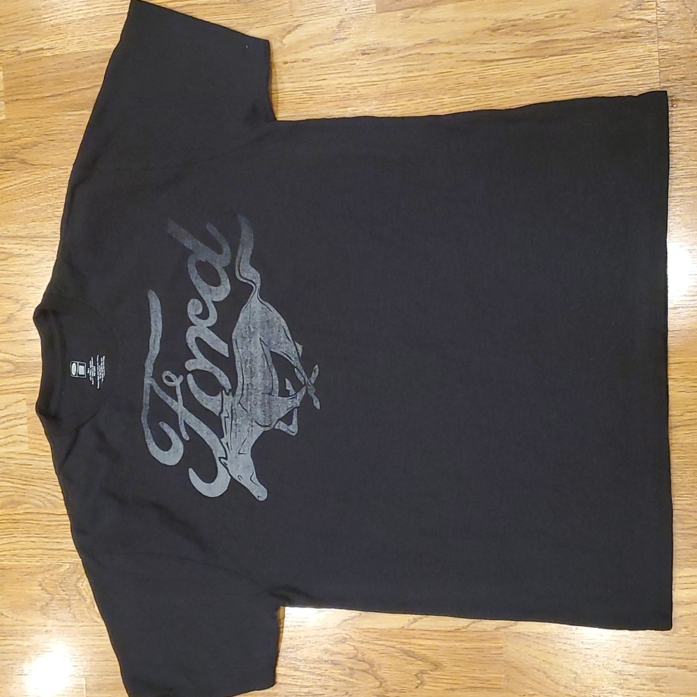 Never worn, mens, black Ford Mustang logo tshirt